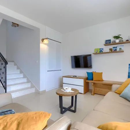 Camellia By Interhome Semesterbostad Trget