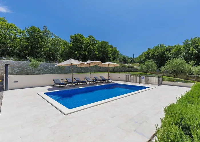 Camellia By Interhome Trget