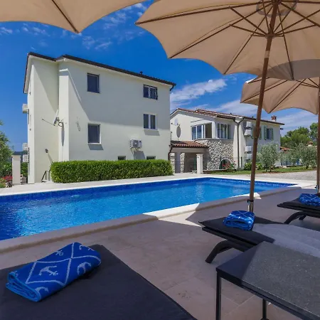 Ferienhaus Camellia By Interhome Trget