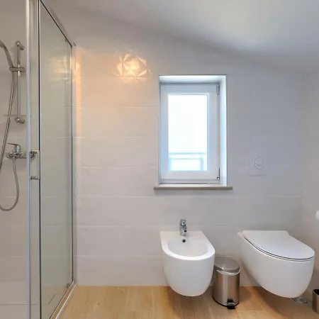 Vikendica Camellia By Interhome Trget